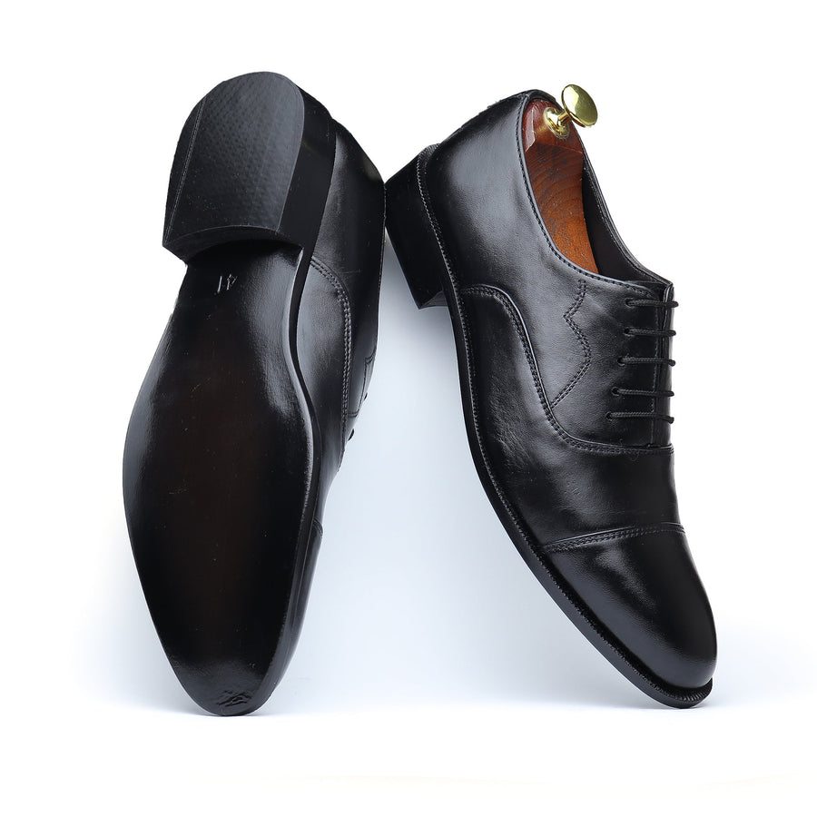 Traditional Oxford Black - Premium Shoes from royalstepshops - Just Rs.9000! Shop now at ROYAL STEP