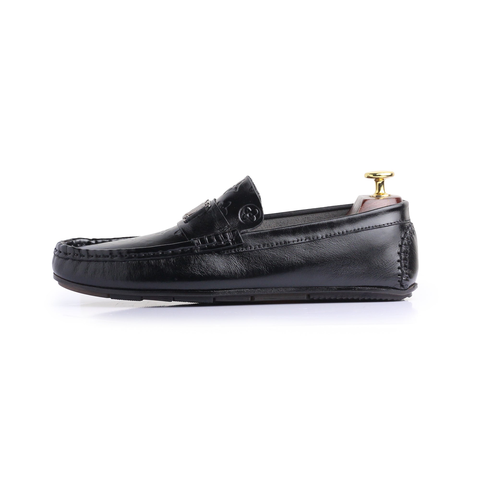 Royal V Loafer - Premium SHOES from ROYAL STEP - Just Rs.5999! Shop now at ROYAL STEP