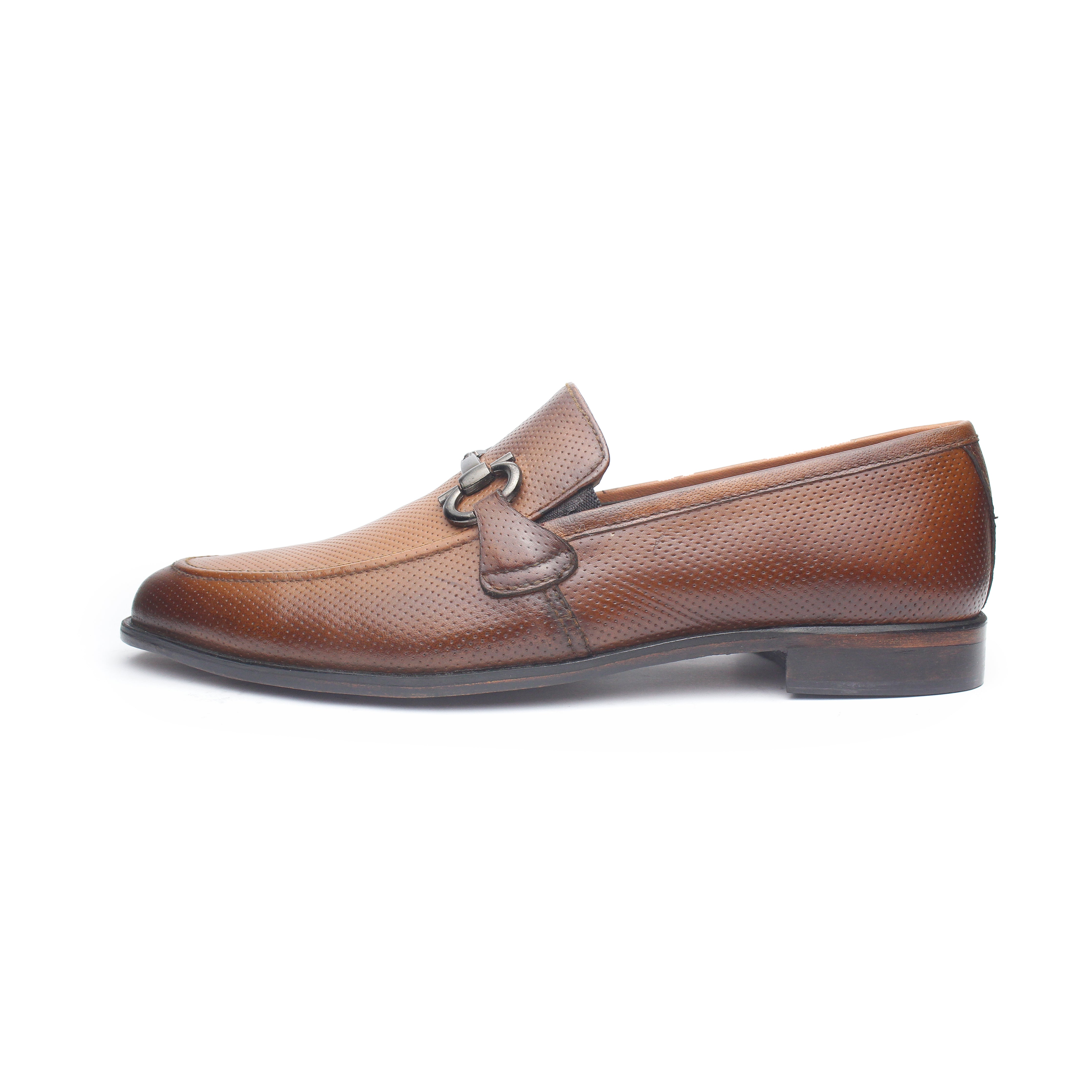 fero dotted - Premium Shoes from royalstepshops - Just Rs.8400! Shop now at ROYAL STEP
