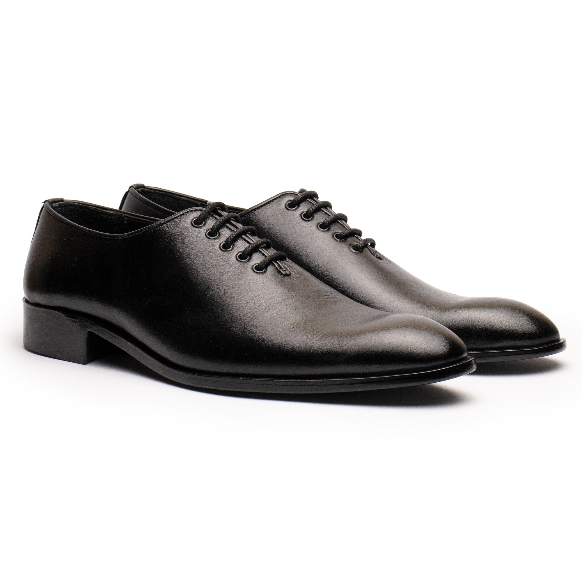 Whole cut plain Black - Premium shoes from royalstepshops - Just Rs.9000! Shop now at ROYAL STEP